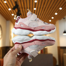 Load image into Gallery viewer, sneakers shoe